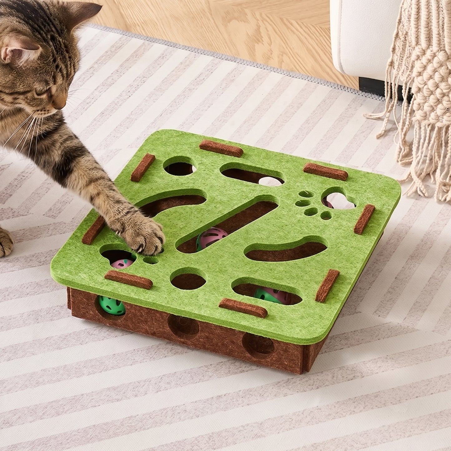 Interactive Square Felt Cat Toy